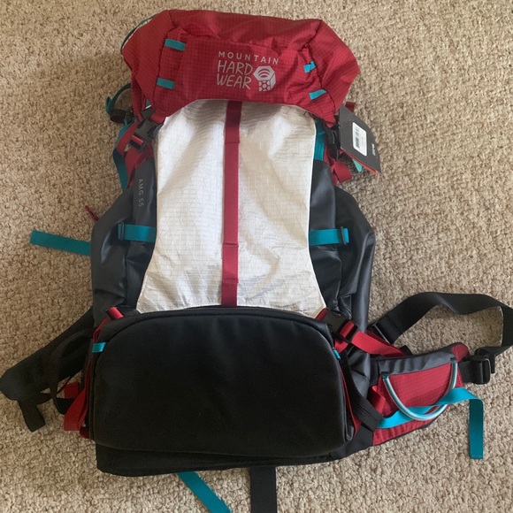mountain hardwear amg
